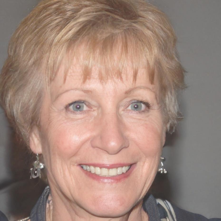 Portrait of Ngô Thu Trang, Testing Coordinator